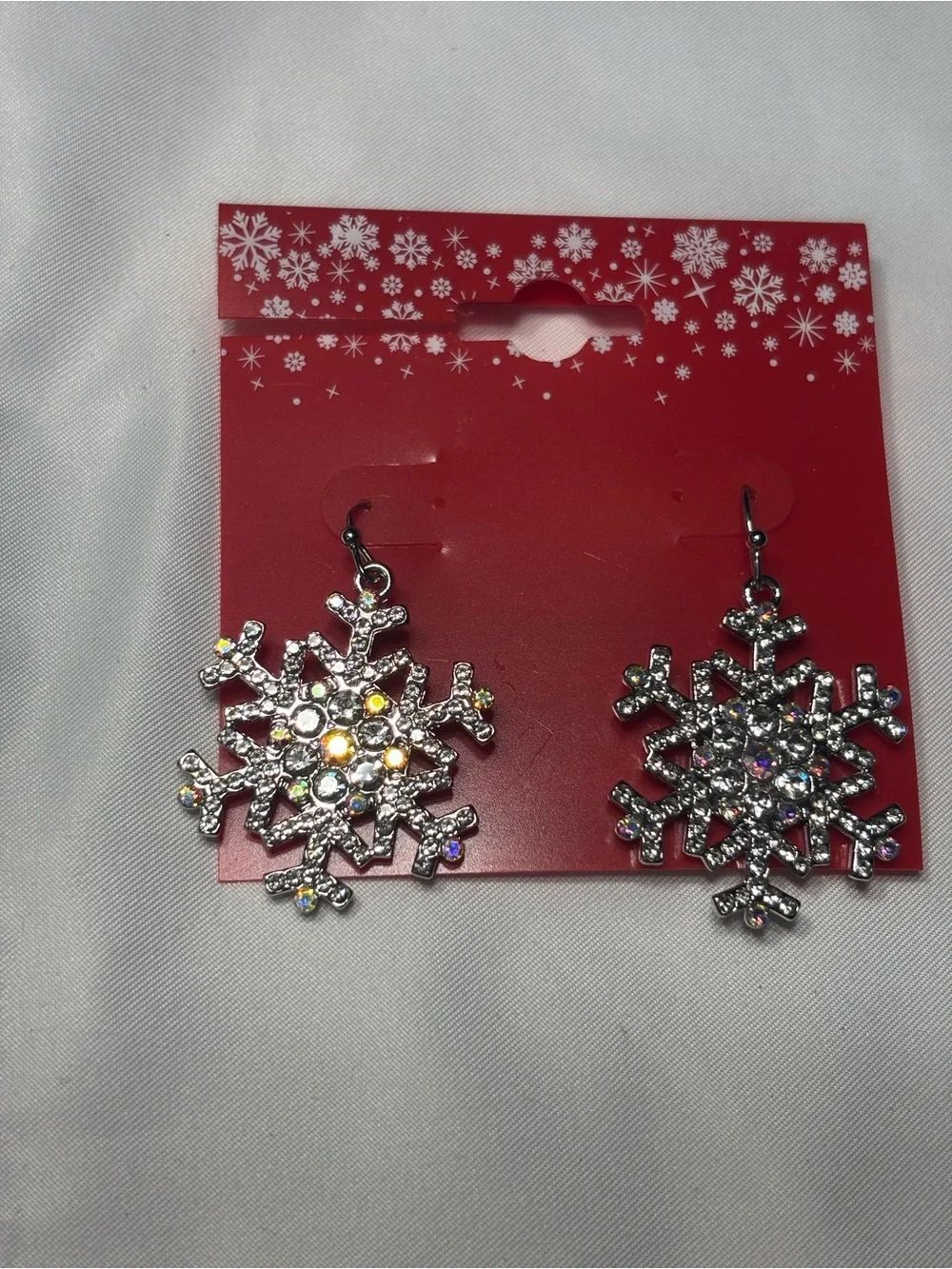 New Christmas Rhinestone Snowflake Drop Earrings - Silver